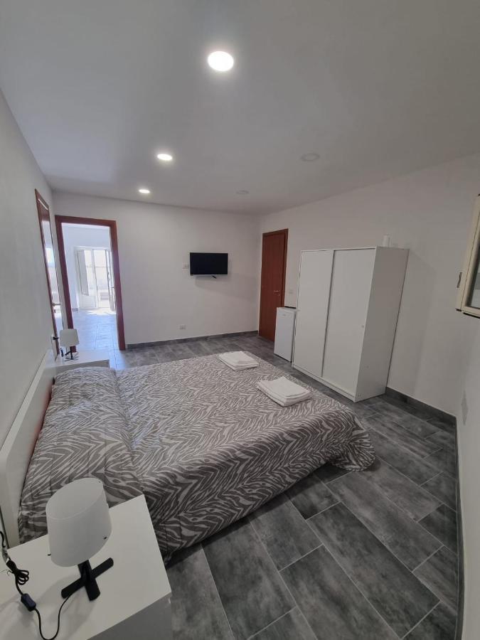 B&B Lapigna Caltagirone Eksteriør bilde